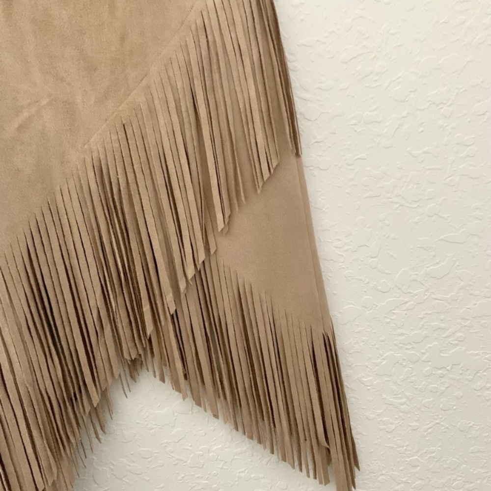 NWT Aqua Tan Suede Fringe Skirt - Picture 7 of 8